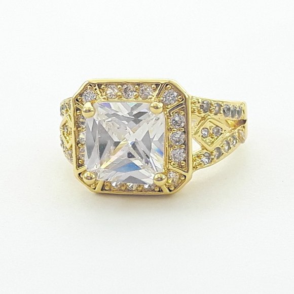 Parisian Art Deco Cocktail Ring in Gold - Picture 2 of 3